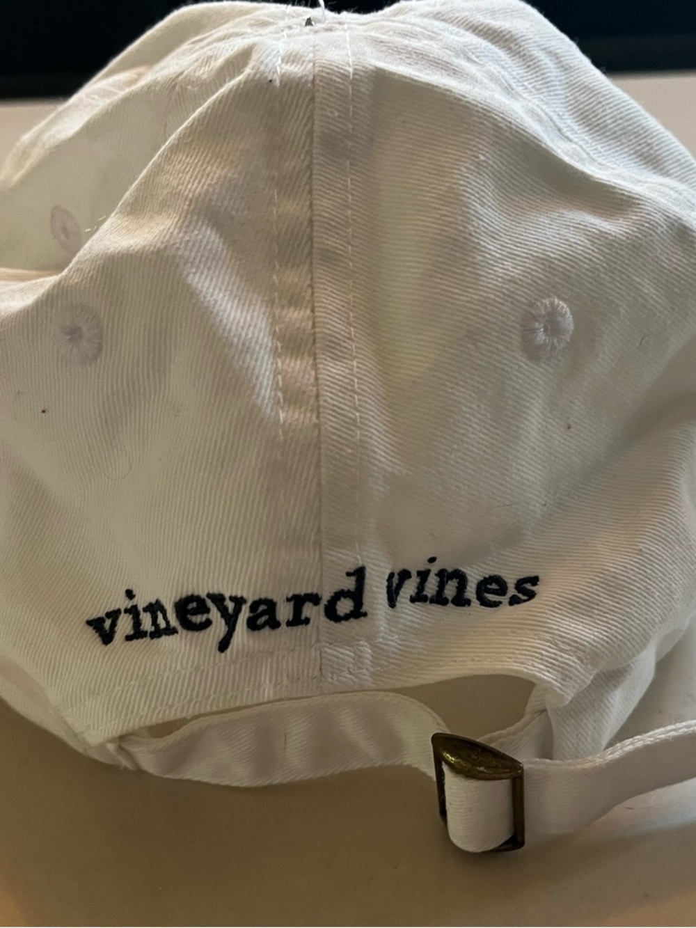 Vineyard Vines White Cap with Navy Whale Emblem - Picture 2 of 3